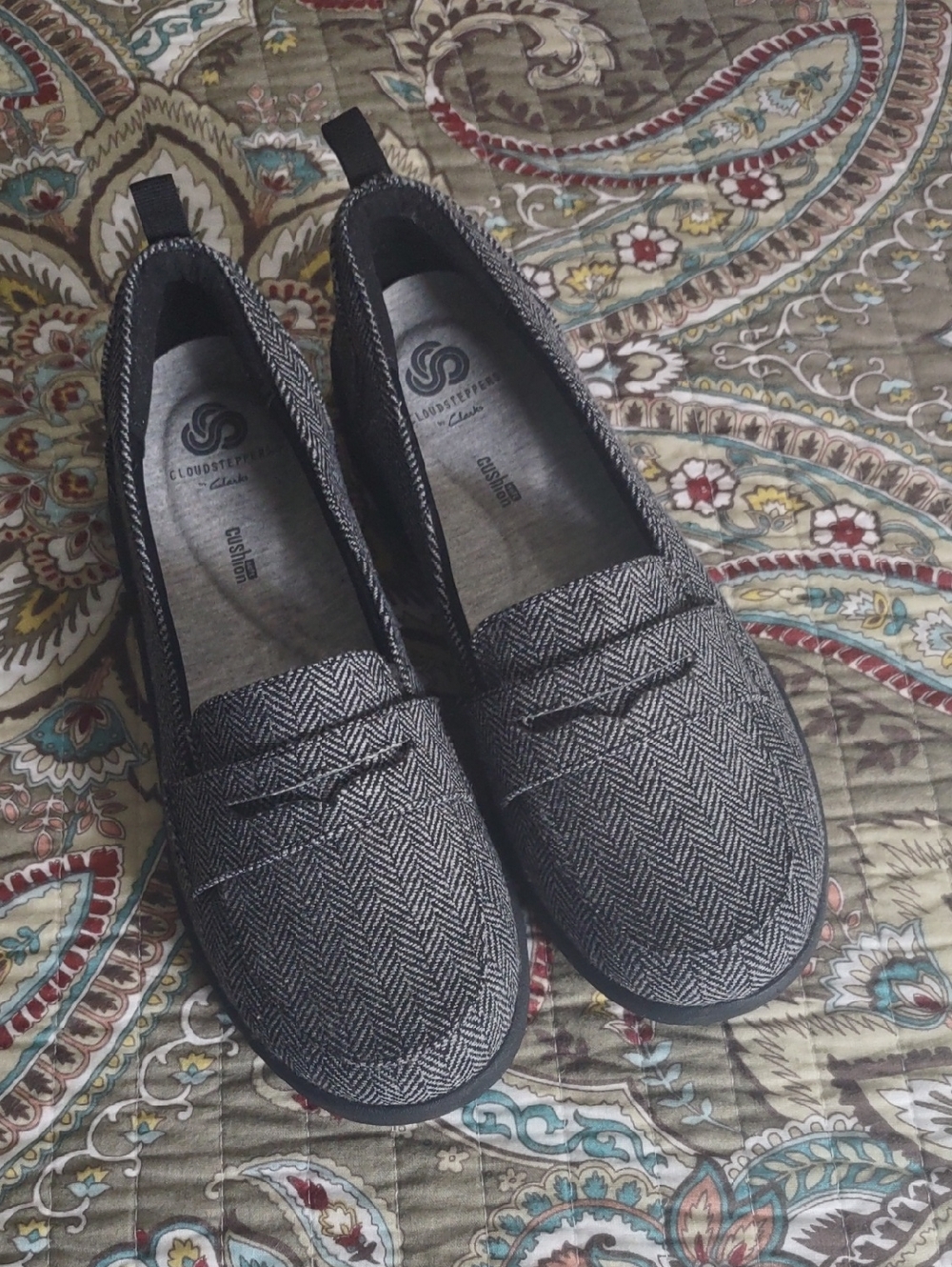 Cloudsteppers by Clark’s Clarks Gray Herringbone Penny Loafers NEW Size 8.5